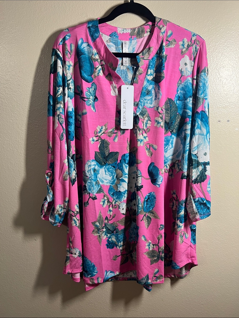 Dear Scarlett Pink Floral V-Neck Roll-Sleeve Tunic